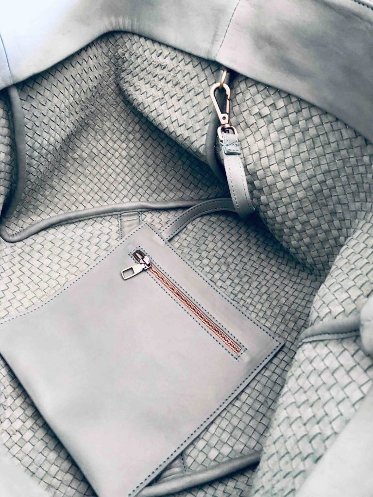 LABEL17 Hand-braided leather bag 